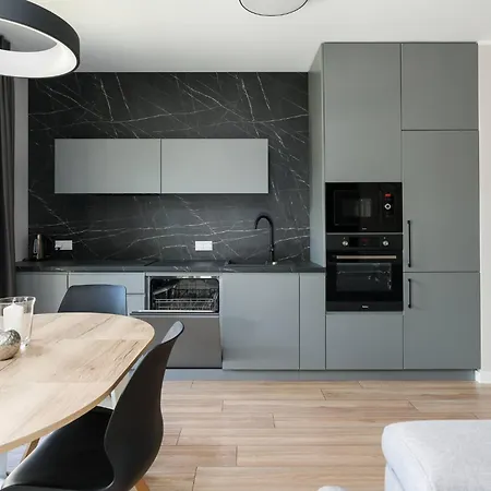 Apartment New Marble By Kramm
